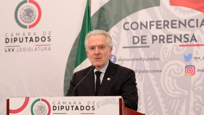 Pide el líder de la Cámara de Diputados Santiago Creel al Presidente López Obrador no caer tan bajo: mentiroso y desagradecido