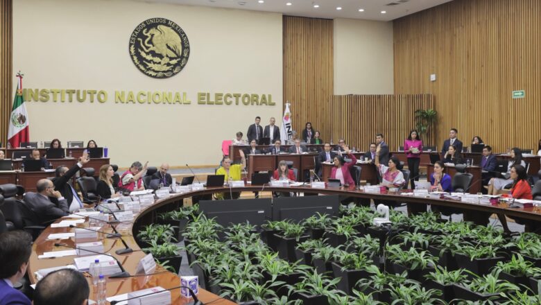 Aprueba INE periodos para tramitar la Credencial para Votar, con miras a la elección del 2 de junio de 2024