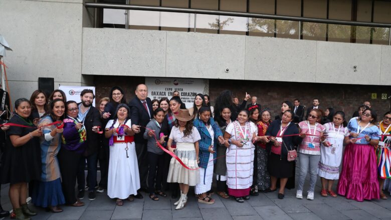 Diputada Marcela Guerra Castillo inaugura la expoventa artesanal “Oaxaca en tu corazón”