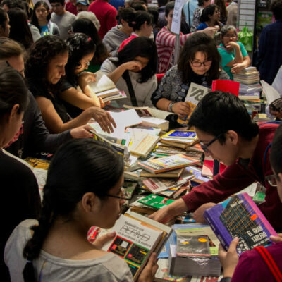 La Lectura en México: Más que un Desafío, una Necesidad Ignorada: UNAM
