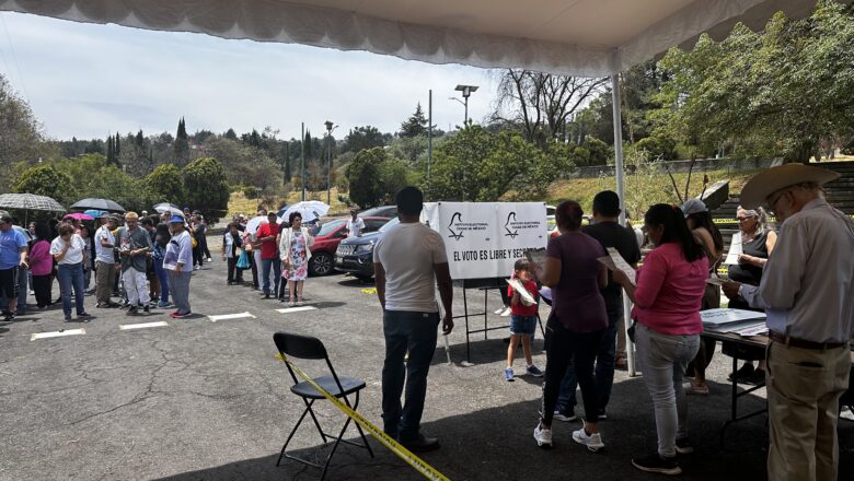 Aunque con atrasos, la Ciudad de México abrió el 100 por ciento de las casillas electorales