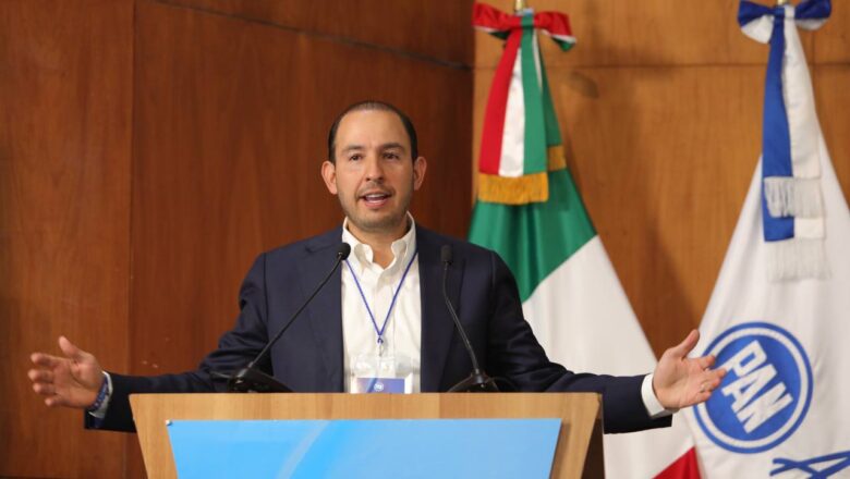 Marko Cortés exige reasignación urgente de recursos a SENASICA para frenar expansión del gusano barrenador