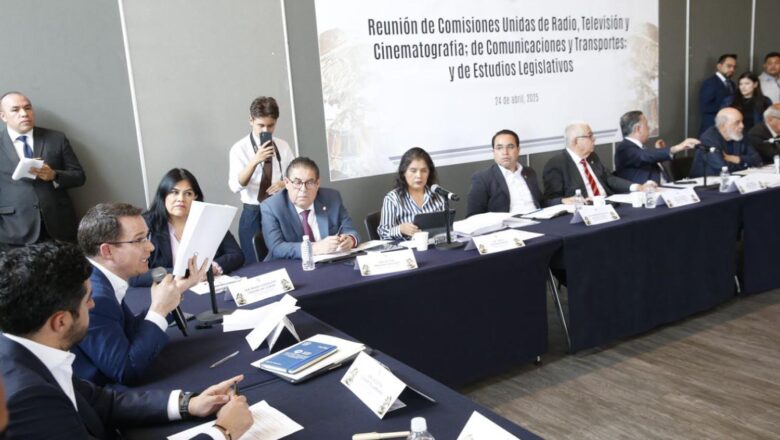 Senado aprueba en comisiones nueva Ley de Telecomunicaciones propuesta por Claudia Sheinbaum