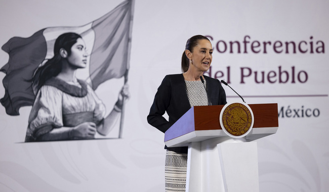 Presidenta quiere ley mordaza