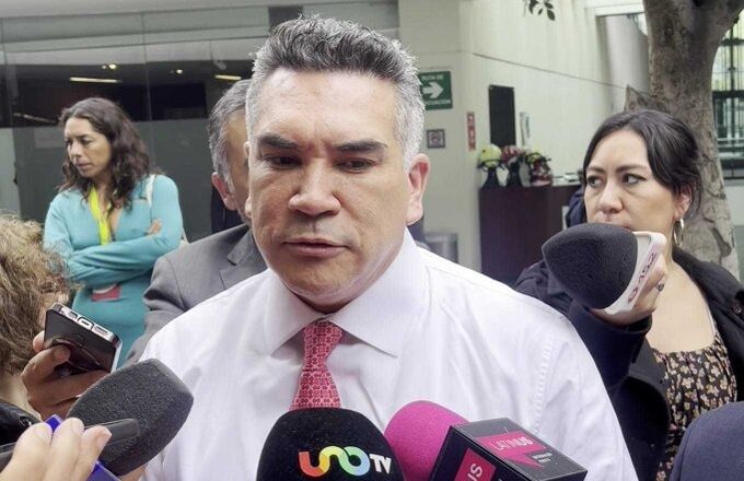 Alejandro Moreno revienta contra Morena: “No tienen madre, los niños están muriendo por falta de medicamentos”