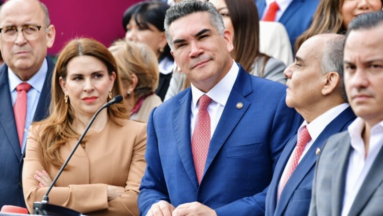 Alejandro Moreno arremete contra Claudia Sheinbaum por minimizar carta de Trump sobre vínculos con el narco