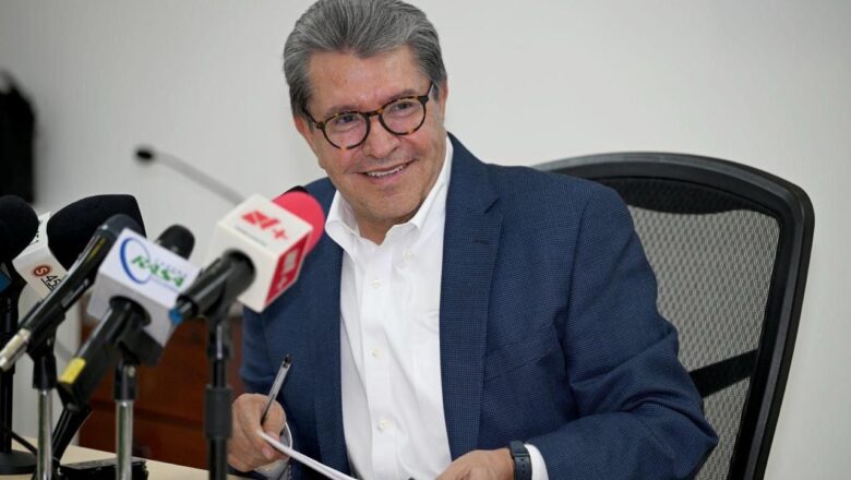 Ricardo Monreal impulsa iniciativa para facultar al Congreso a expedir una Ley General en materia de extorsión