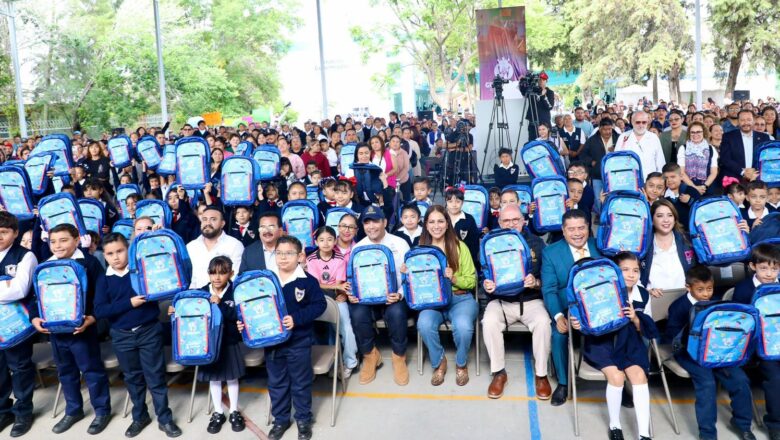 Se entregan 586 mil mochilas y útiles escolares gratuitos a estudiantes de primaria en Guanajuato : Libia Dennise García