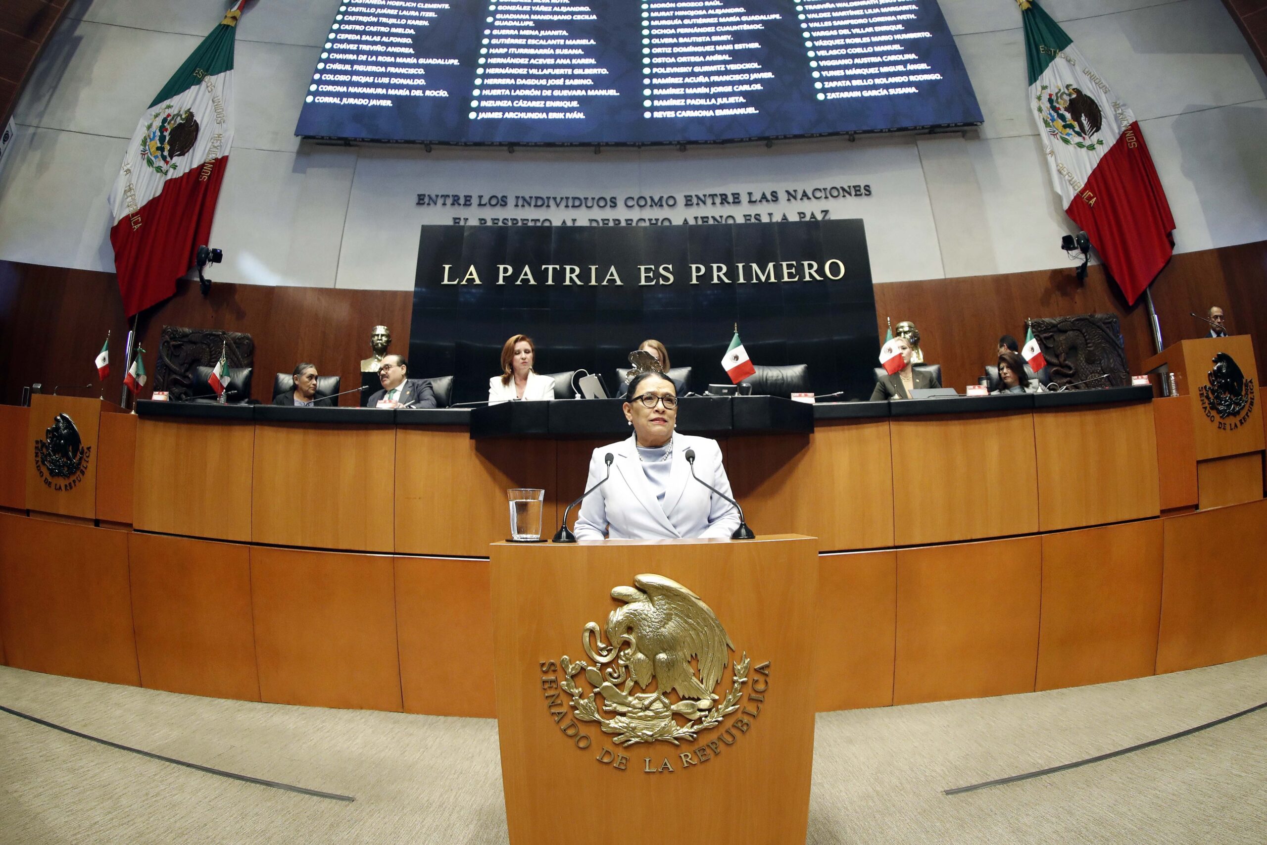 Rosa Icela Rodríguez ante el Senado: “Nadie está por encima de la ley”