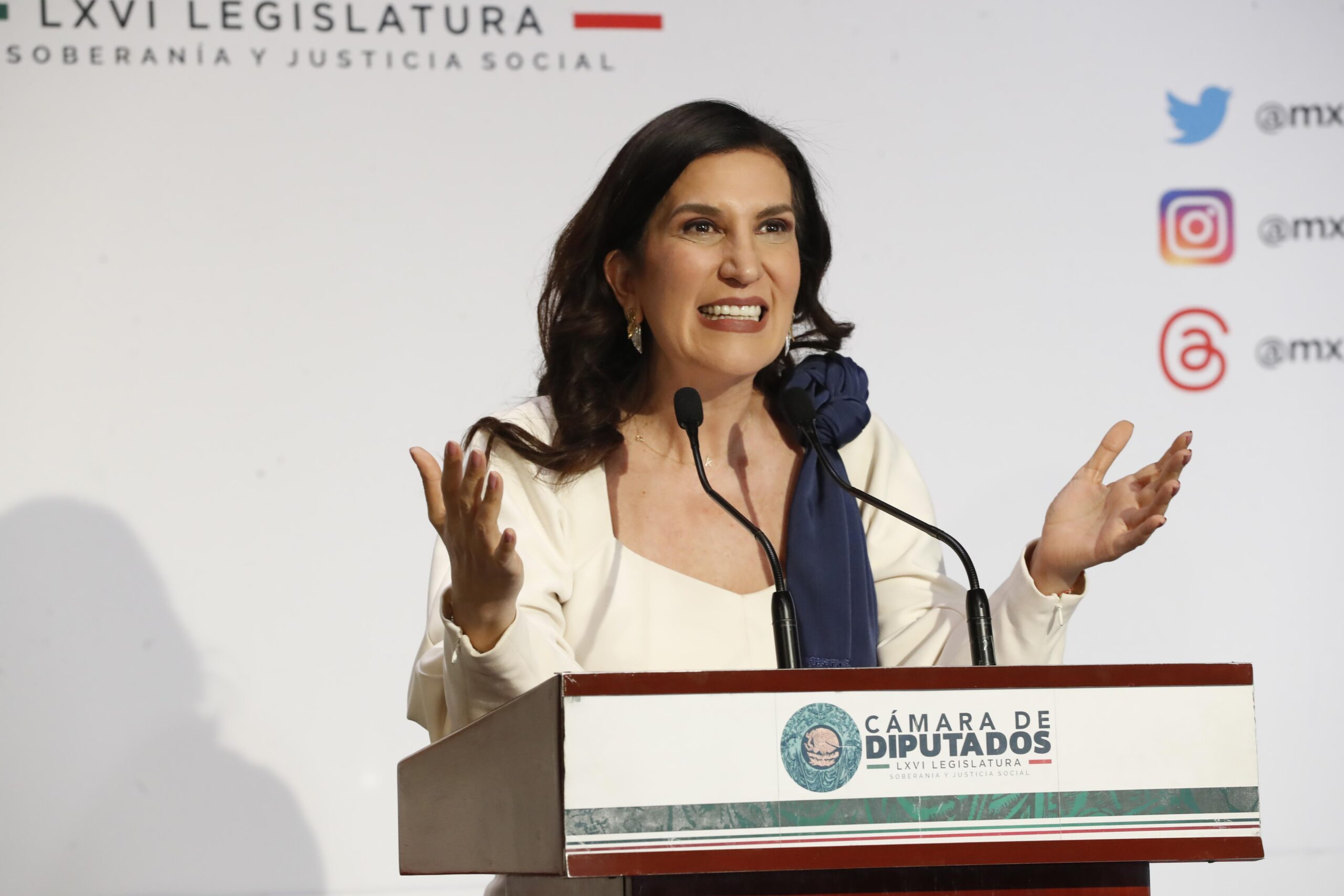 “No comparto un discurso que genera división entre los mexicanos; hace daño al país”: Kenia López