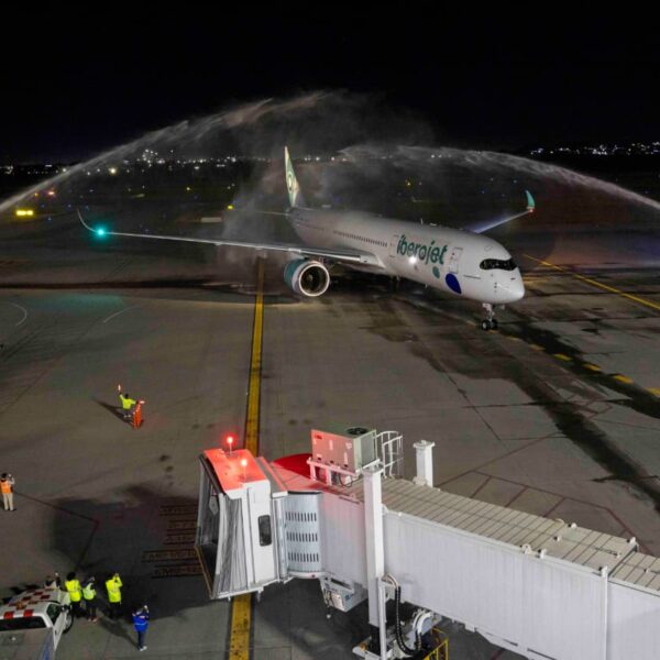 Llega primer vuelo de la ruta Querétaro–Madrid y fortalece la conectividad internacional del Bajío: Mauricio Kuri
