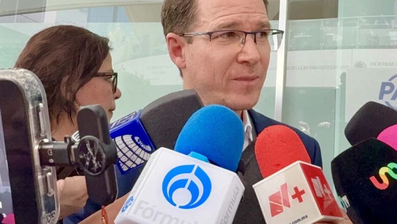 Con dos mentiras, Morena sustenta la reforma para reducir la jornada laboral de 48 a 40 horas