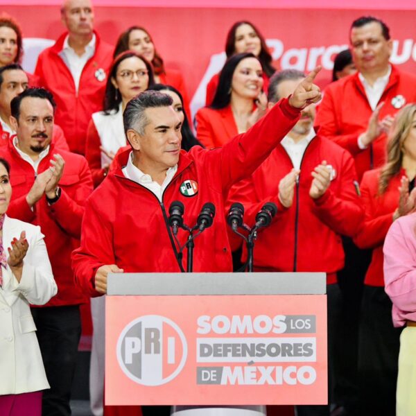 Alejandro Moreno Cárdenas anuncia que el PRI abre sus puertas a la ciudadanía y presenta a los 50 Defensores de México en 17 estados