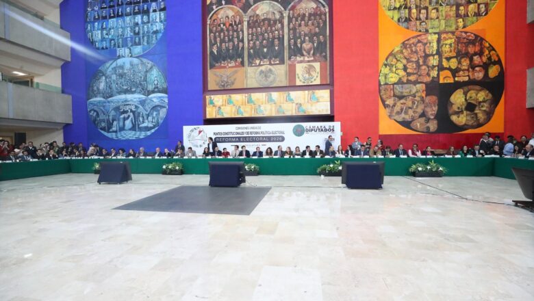 Comisiones de la Cámara de Diputados aprueban dictamen de la reforma electoral presentada por la presidenta
