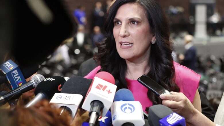 Si es que se modifica la Constitución con la Reforma Electoral, que va a impactar a 134 millones de mexicanos pues que sea lo más transparente posible: Kenia López