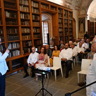 Más de 70 mil estudiantes recibieron apoyos de la UNAM y Fundación UNAM en 2025: Leonardo Lomelí destaca impulso histórico