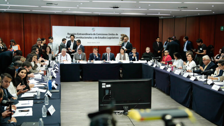 Morena y aliados imponen en Comisiones del Senado el “Plan B” para reducir privilegios y fortalecer la revocación de mandato