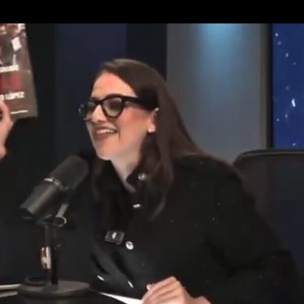 Tania Larios abandona debate en Radio Fórmula y denuncia violencia política de género