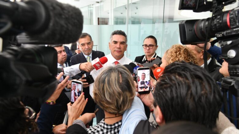 Protección oficial a Rocha Moya desata indignación: Alejandro Moreno denuncia uso del Estado para blindar a un “narcopolítico”