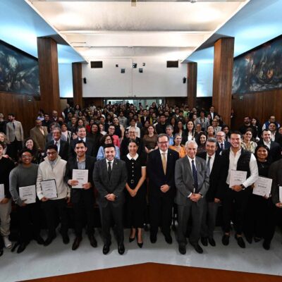 Concebir la economía como herramienta para reducir desigualdades, legado vigente de Ifigenia Martínez: Leonardo Lomelí
