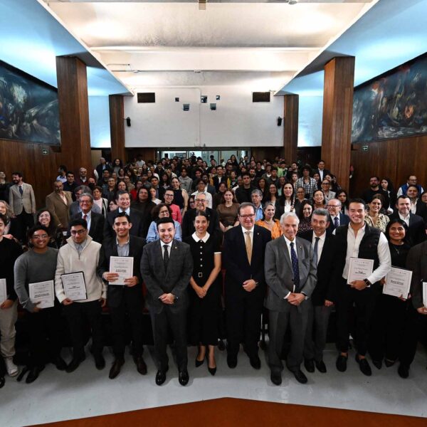 Concebir la economía como herramienta para reducir desigualdades, legado vigente de Ifigenia Martínez: Leonardo Lomelí