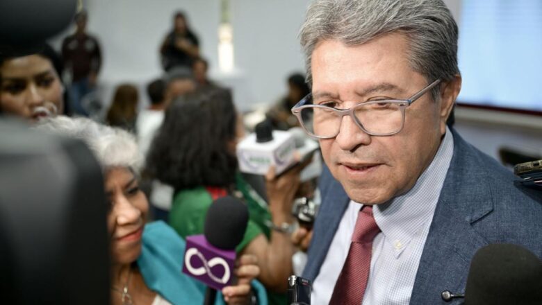 Ricardo Monreal aclara que no participa en la mesa de negociación entre Segob, SEP y la CNTE