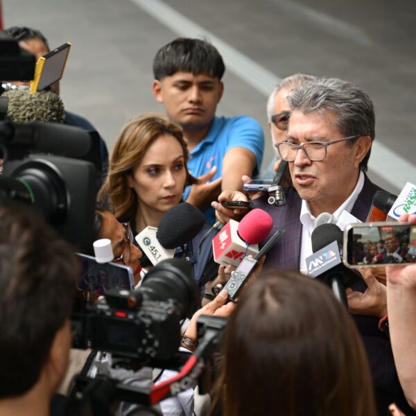 Morena inicia proceso rumbo a 2027; Ricardo Monreal prevé numerosas licencias de legisladores y funcionarios