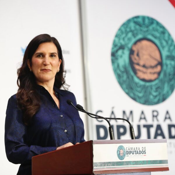 Kenia López Rabadán acusa que Ernesto Ruffo Appel es un preso político y critica actuación de una “jueza del acordeón”