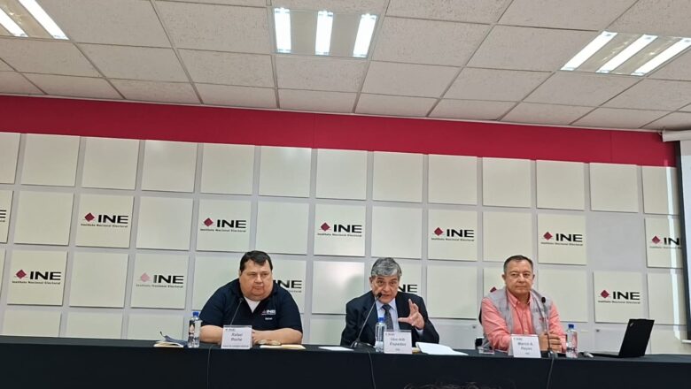 INE puede implementar dos boletas para la elección de diputados en 2027 sin reforma legal, afirma Uuc-kib Espadas