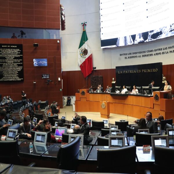 Recibe Congreso iniciativa para expedir Ley General para Prevenir, Investigar y Sancionar el Delito de Feminicidio
