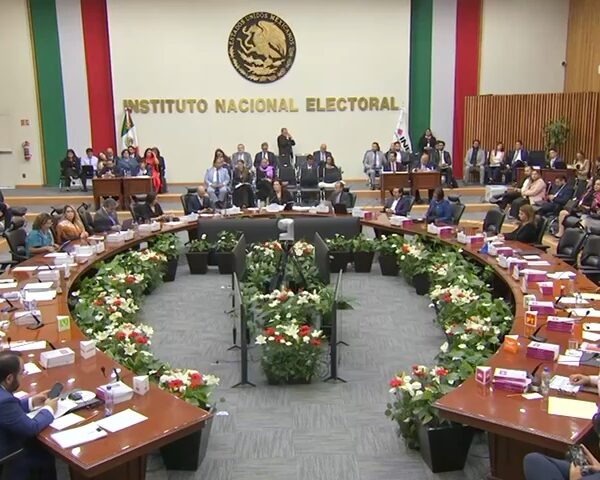 PRI denuncia ante el INE a coordinadores estatales de Morena por actos anticipados de campaña