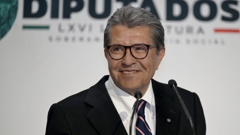 Rechaza Ricardo Monreal que la deuda supere la registrada con AMLO