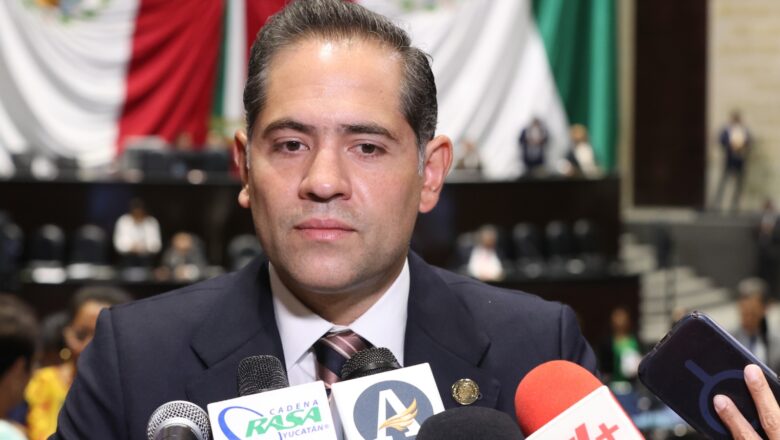 Raúl Bolaños-Cacho Cué pide a la FGR aclarar si existe denuncia contra Amílcar Olán