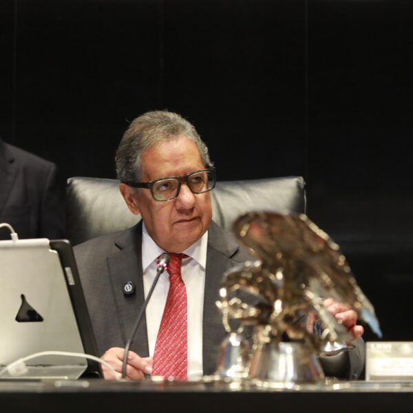 Senado aprueba 21 proyectos de decreto durante el primer mes del tercer año de la LXVI Legislatura