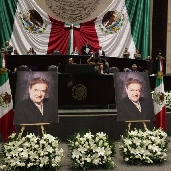 Cámara de Diputados rinde homenaje póstumo al periodista Francisco Garfias Antolín