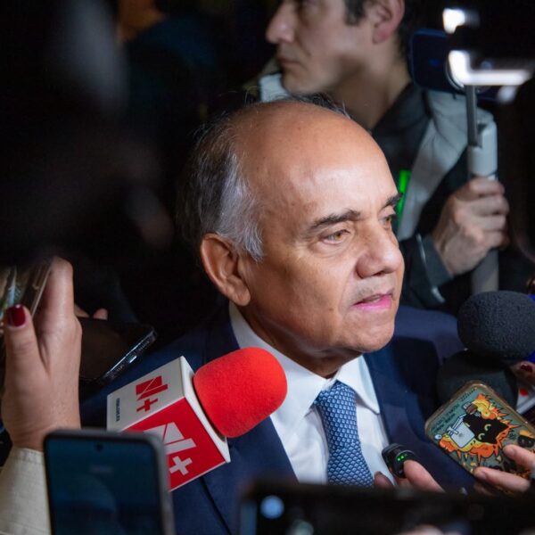 Manuel Añorve acusa al INE de ser apéndice del Gobierno y denuncia la crisis de salud heredada de López Obrador