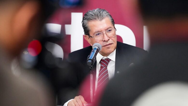 Monreal exige que Audomaro Martínez responda ante la justicia por su patrimonio reservado